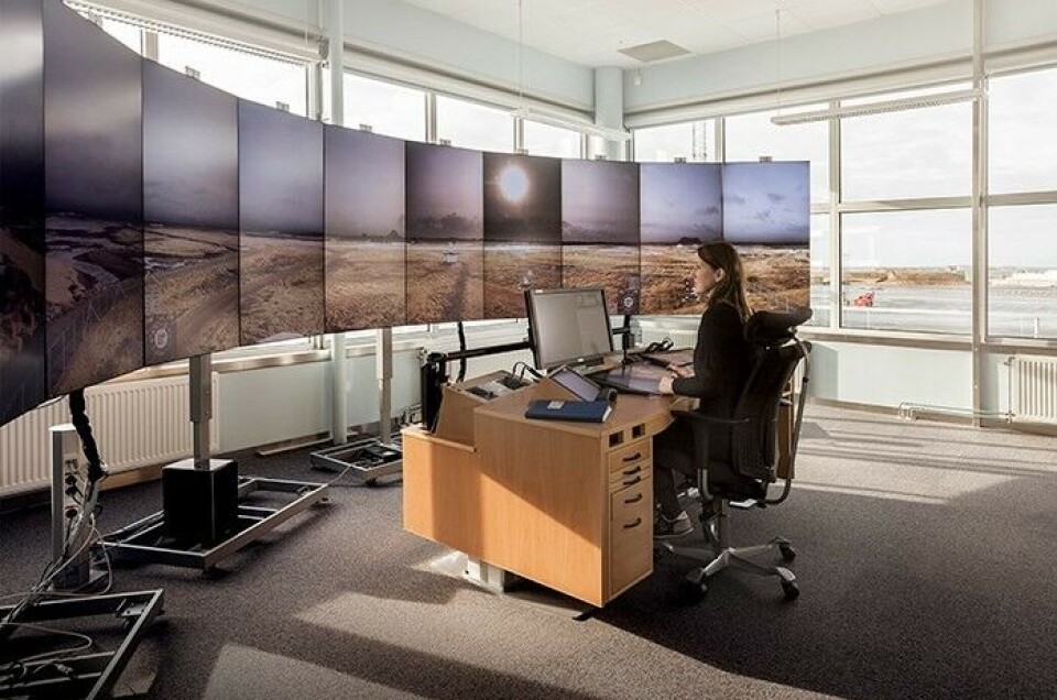 From the screens at the remote controlled tower centre, air traffic officers can serve airports hundred of kilometres away. Photo: Avinor