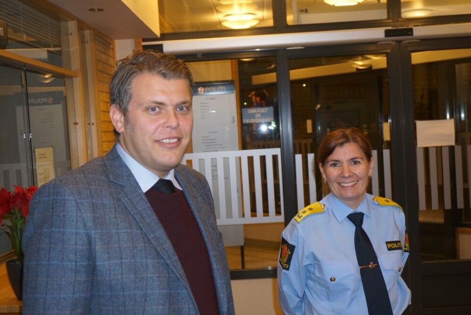 State Secretary Jøran Kallmyr in the Ministry of Justice and Public Security and Chief of Police in Finnmark Ellen Katrine Hætta. Photo: Thomas Nilsen