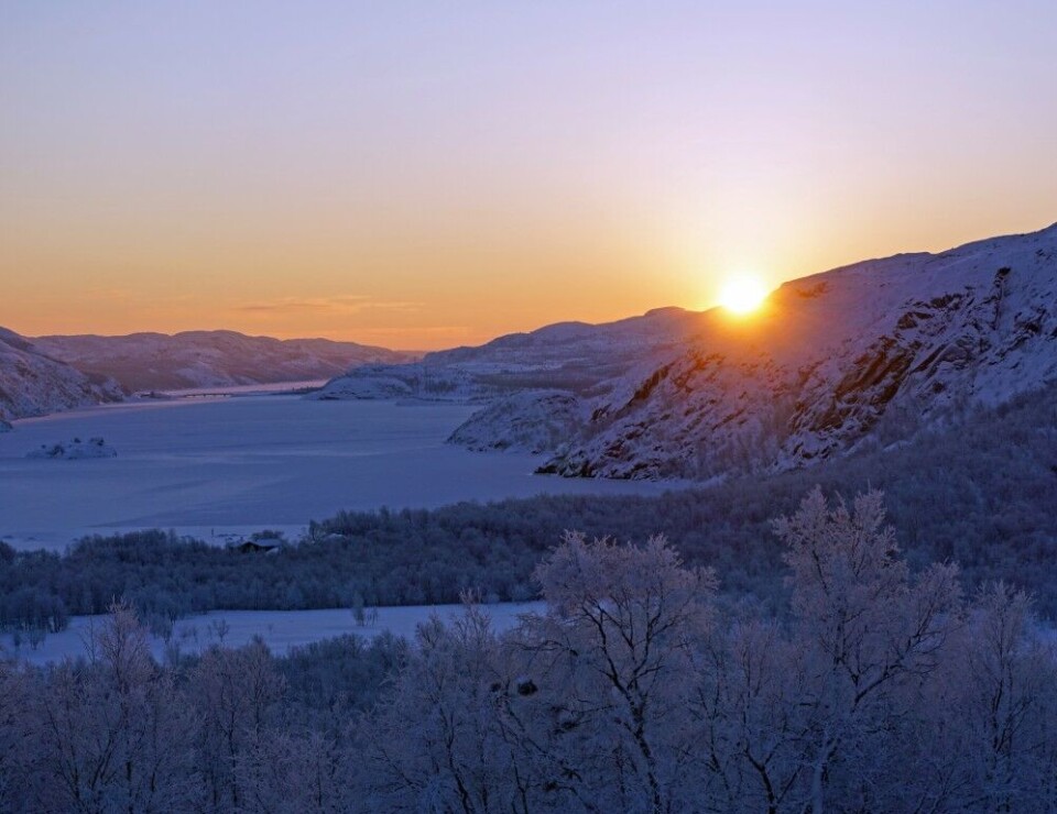 Far away, but very welcomed. The sun over Langfjorden outside Kirkenes is back after a two month polar night period. Photo: Thomas Nilsen