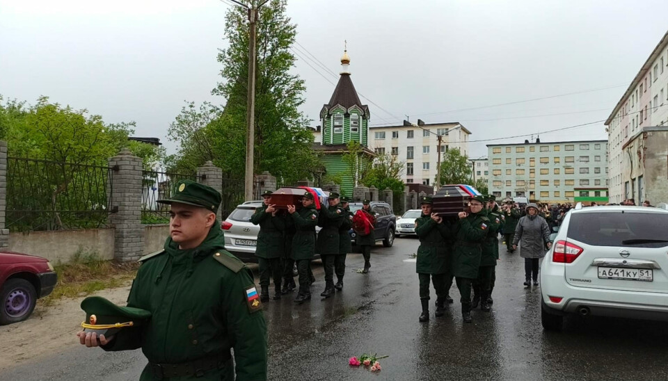 Funeral of Aliev and fellow serviceman Martynov in Zapolyarny. Photo: Lyubov Lebedeva on VK