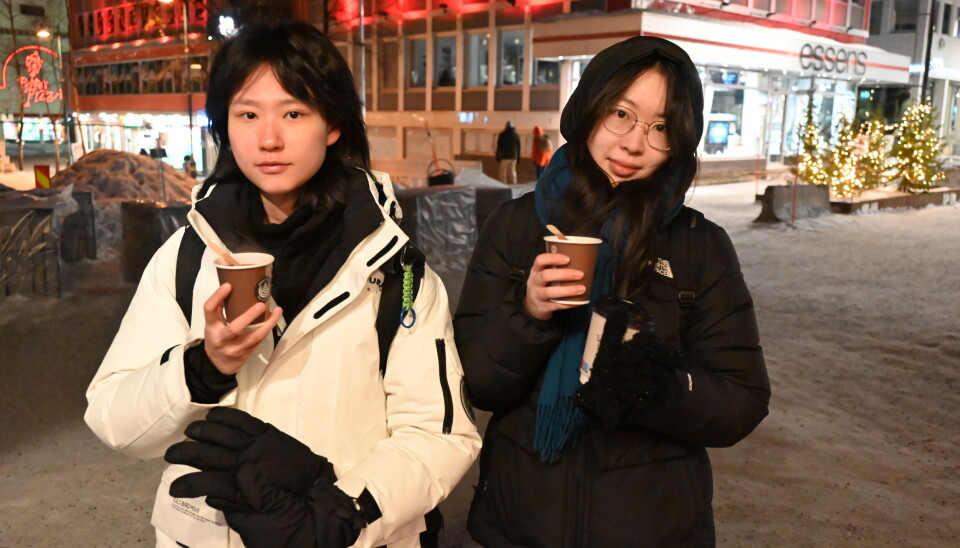 Hazel and Delin at Storgata street in central Tromsø. Photo: Elizaveta Vereykina