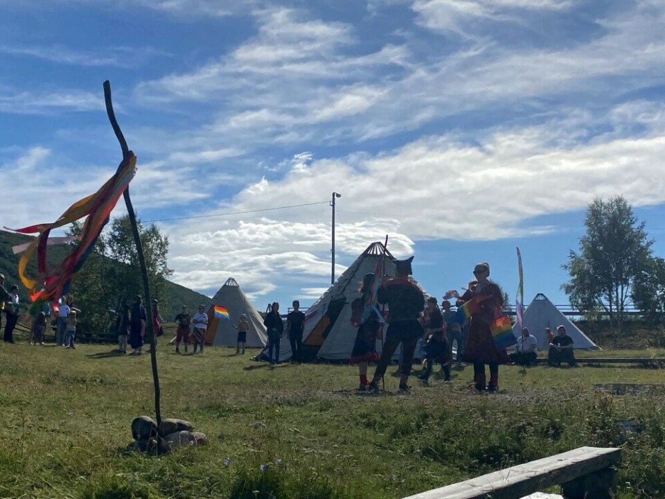 A small village was set up on the field previously in a Lávvu pitching workshop. Photo: Saara-Maria Salonen