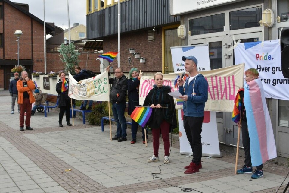 Sergey Alexeenko speaking to the audience in Kirkenes pride parade. Photo: Thomas Nilsen