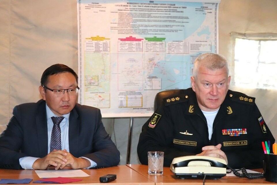 Northern Fleet Head Commander Nikolay Yevmenov and Yakutia Governor Aisen Nikolayev. Photo: Sakha.gov.ru