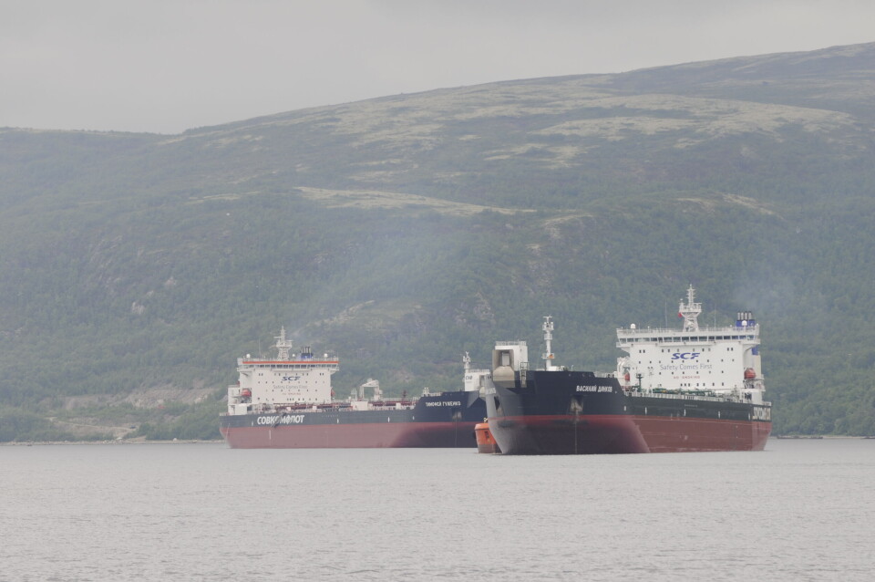 Oil tankers in the Kola Bay. Photo: Thomas Nilsen