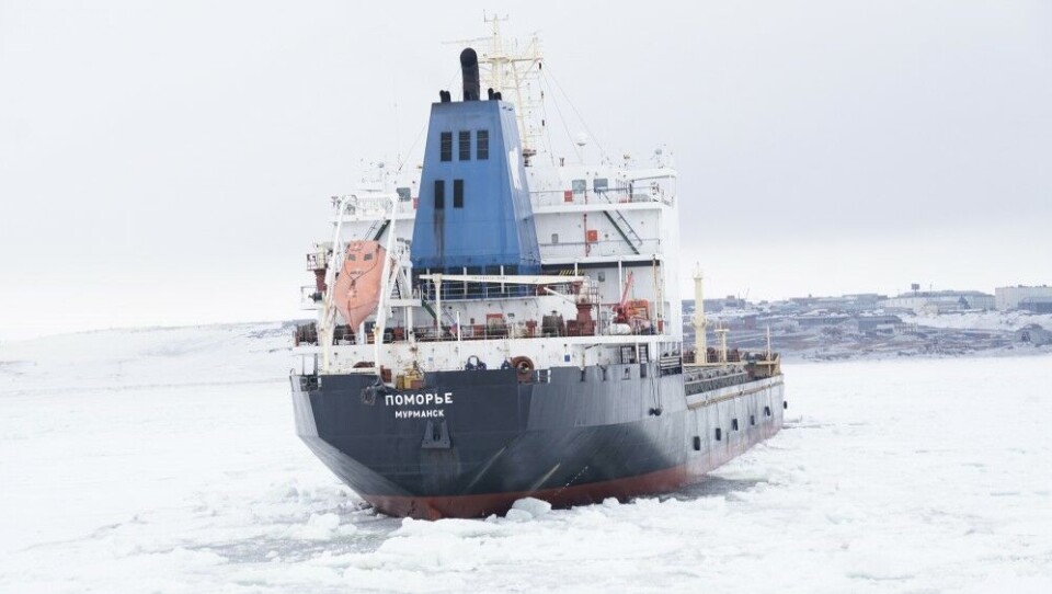 В мае 2016 года сухогруз «Поморье» принял в Диксоне первые 20.000 угля. Фото: vostokcoal.ru