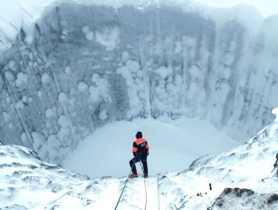 One of the sinkholes in Yamal. Photo: Vniigaz.gazprom.ru