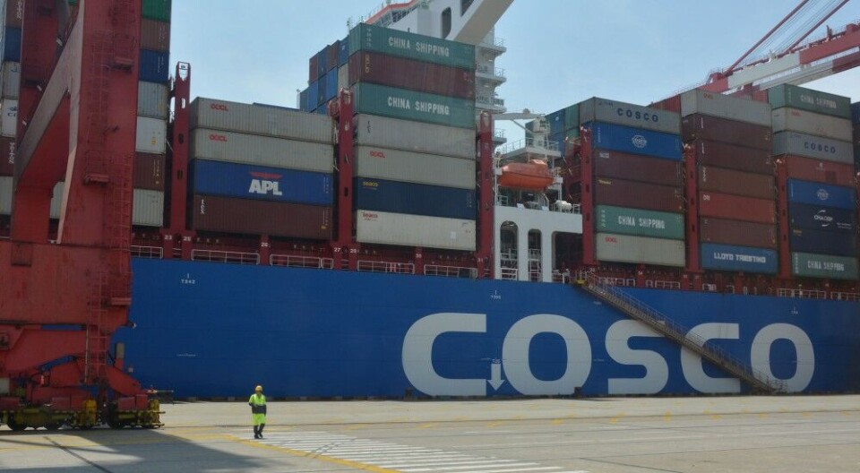 Container ship sets out from Port of Shanghai. Photo: Atle Staalesen