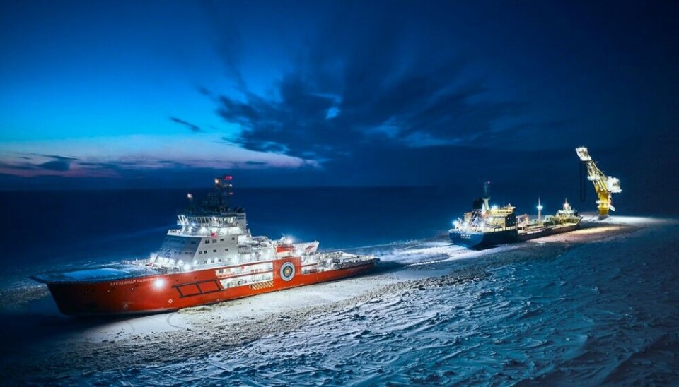 Big logistical operations are surrounding Gazprom Neft’s year-round shipments of oil from the Novy Port field in Yamal. Today, the oil is shipped to a reloading facility in the Kola Bay. Photo: Gazprom Neft