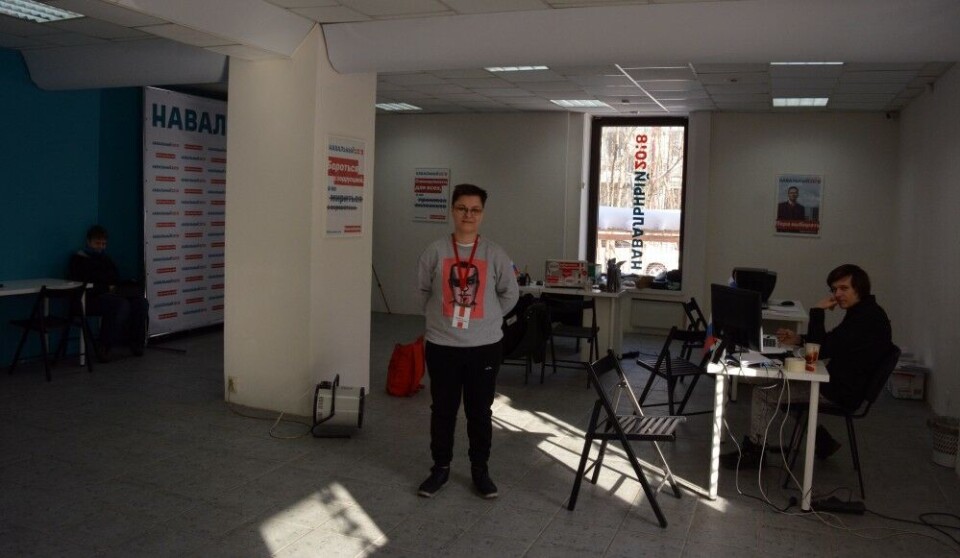 Violetta Grudina in the Navalny office in Murmansk in 2018. Photo: Atle Staalesen