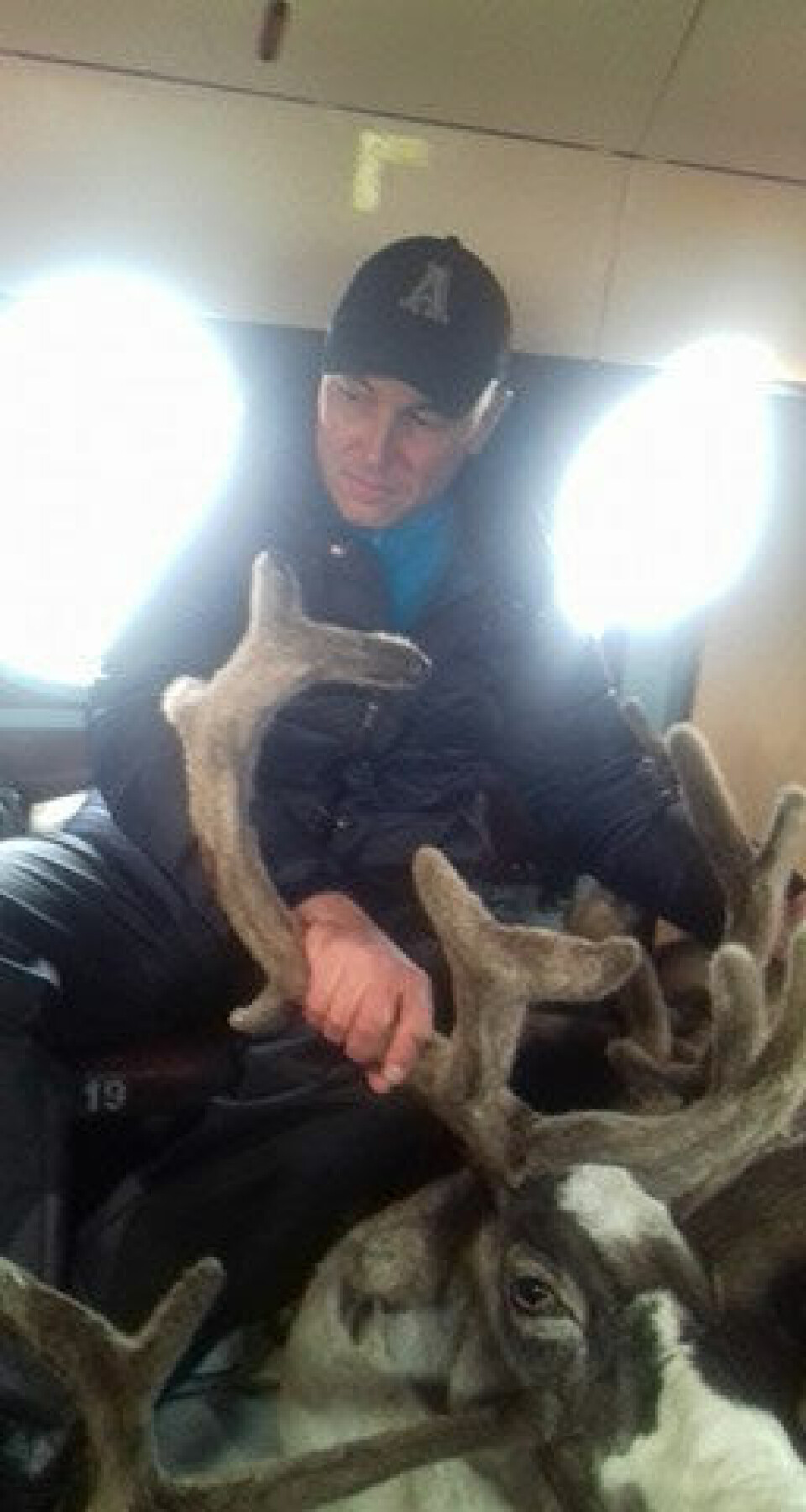 Nenets AO leader Igor Koshin flies with reindeers. Photo: Tatiana Britskaya