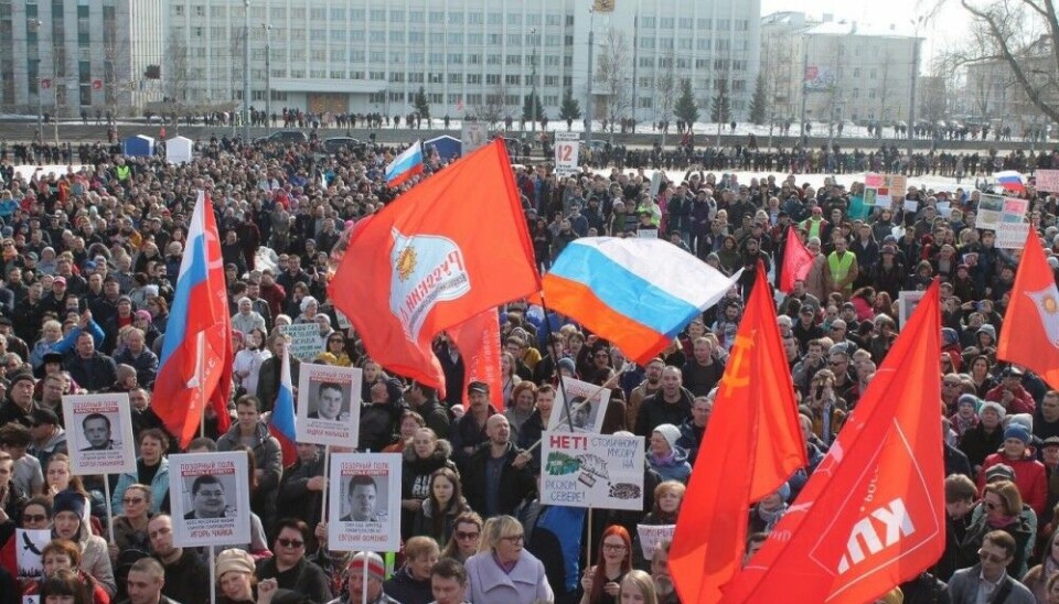 Акция на центральной площади Архангельска в апреле 2019 года против планов государства по созданию крупного мусорного полигона в поселке Шиес Архангельской области. Фото: страница Дарьи Порядиной в Facebook
