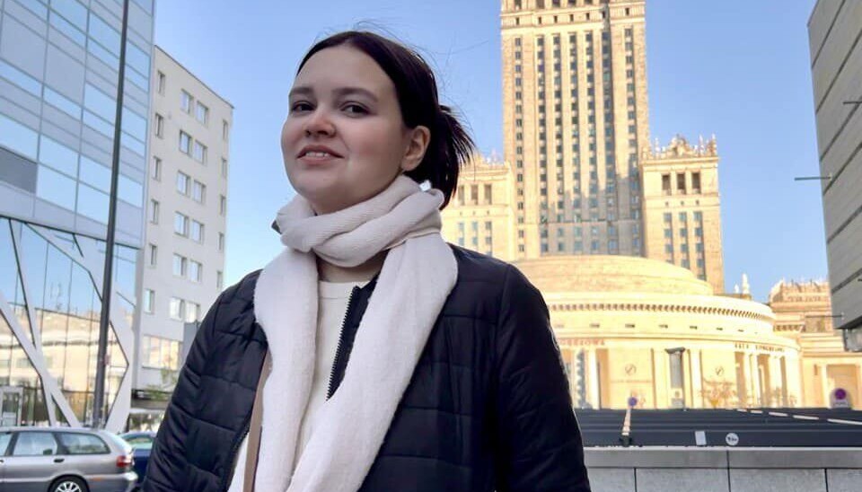 Дарья Порядина участвовала в акциях протеста против строительства мусорного полигона в Шиесе Архангельской области. В марте 2022 года она переехала в Вильнюс (Литва), чтобы избежать преследования в России. Фото: страница Дарьи Порядиной в Facebook