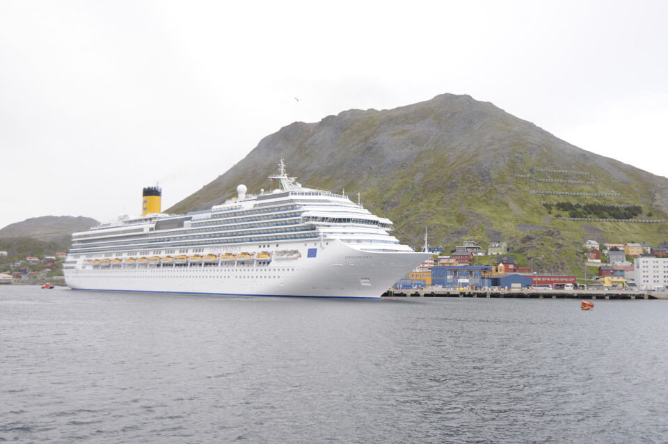 Cruise ship making port call to Honningsvåg, the nearest port to North Cape. Photo: Thomas Nilsen