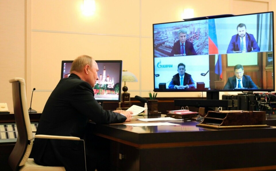 Vladimir Putin holds online meeting with top aides and leaders of Gazprom and Novatek. Photo: Kremlin.ru