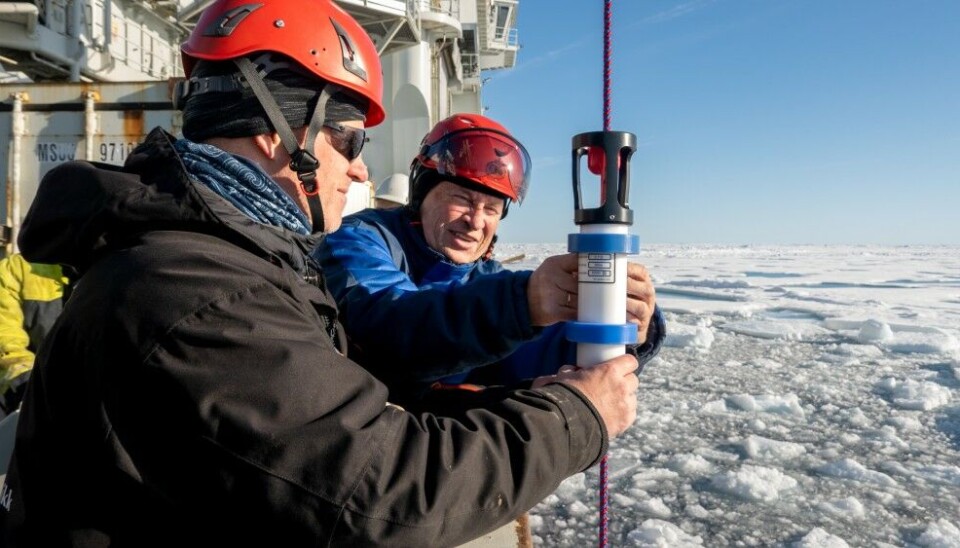 Researchers Marius Bratrein and Kristen Fossan at the Kronprins Haakon scientific ship. Photo: Trine Lise Sviggum Helgerud / Norwegian Polar Institute