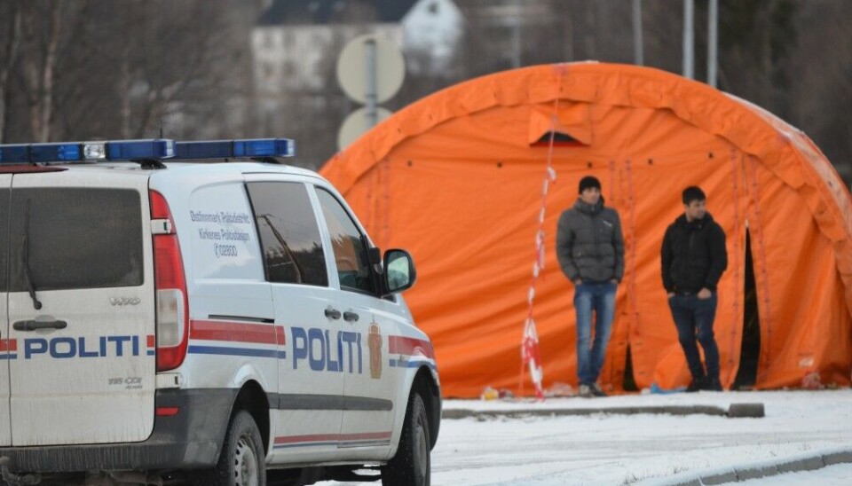 In 2015, Norwegian police deployed warm tents to receive the flow of migrants that crossed the winter-cold border from Russia at Storskog. Photo: Thomas Nilsen