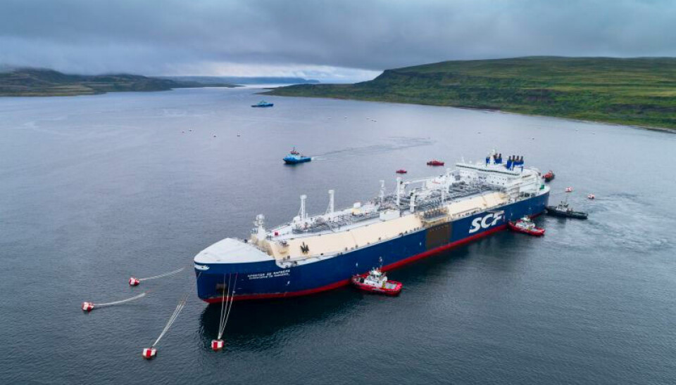 Russian Arctic LNG carrier prepares for ship-to-ship reloading near the Kildin island. Photo: Rosmorport