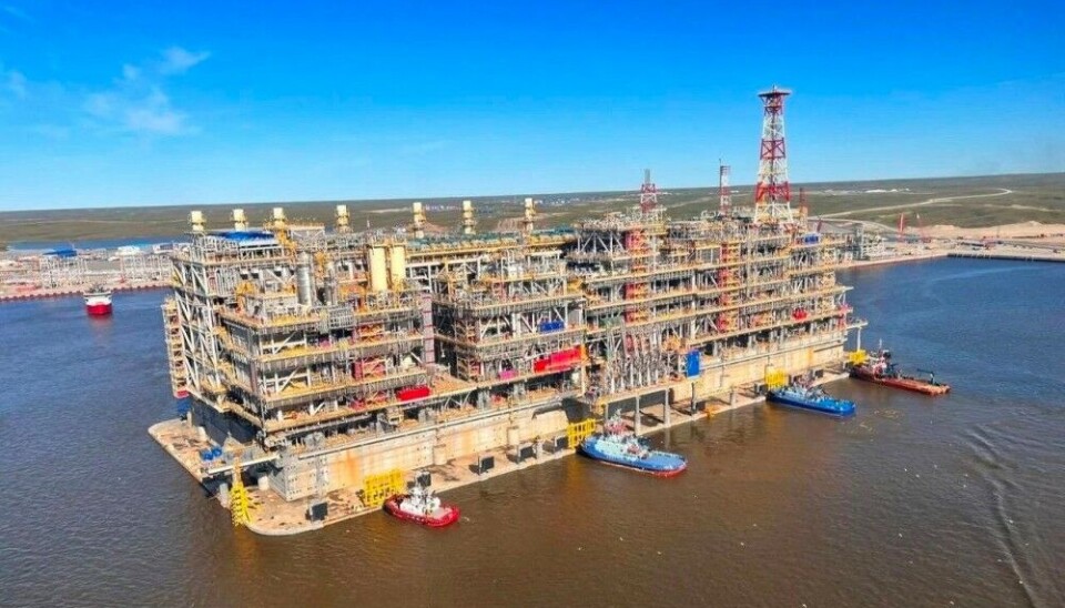 The first train of the Arctic LNG 2 project is due to start production in early 2024. The floating gravity based structure arrived to the Gydan peninsula in August this year. Photo: Belokamenka51 at VK