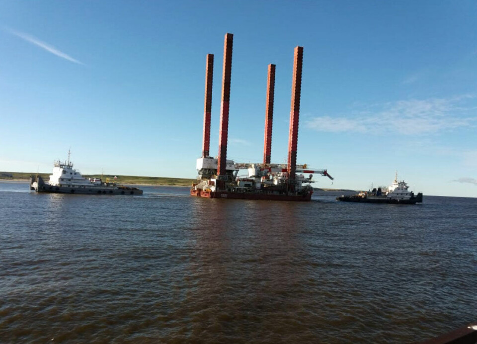 The “Amazon” spent the winter 2017-2018 in the port of Yamburg in Yamal and was towed to the drillsite in July. Photo: Gazprom Flot