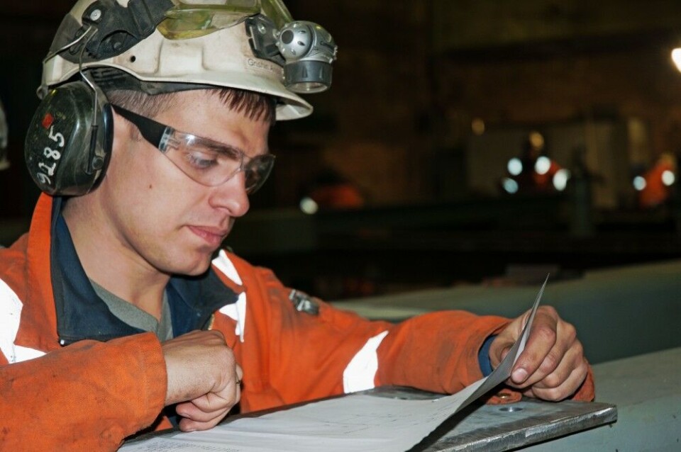 Worker at Reinertsen in Murmansk. Photo: Thomas Nilsen