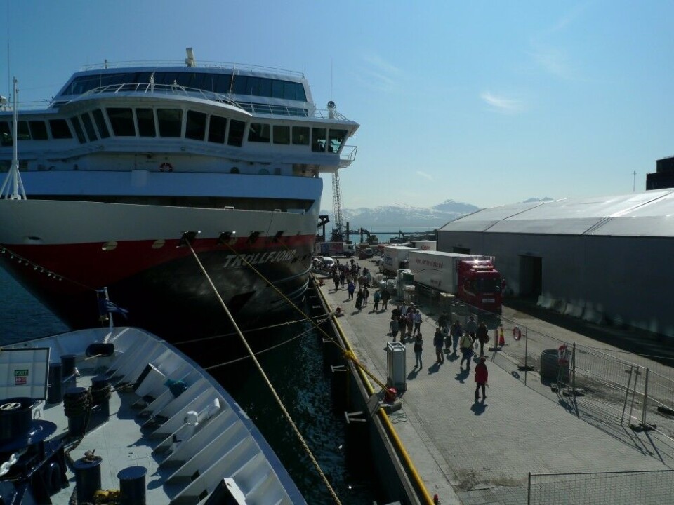 Hurtigruten is sailing daily voyages along the coast of Norway. Here in Tromsø. Photo: Thomas Nilsen