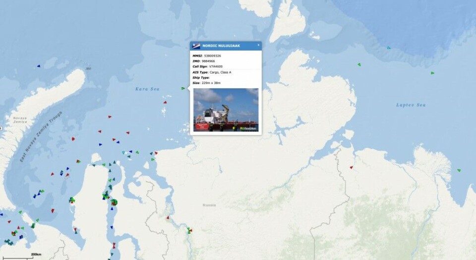 Сухогруз Nordic Nuluujaak на Северном морском пути