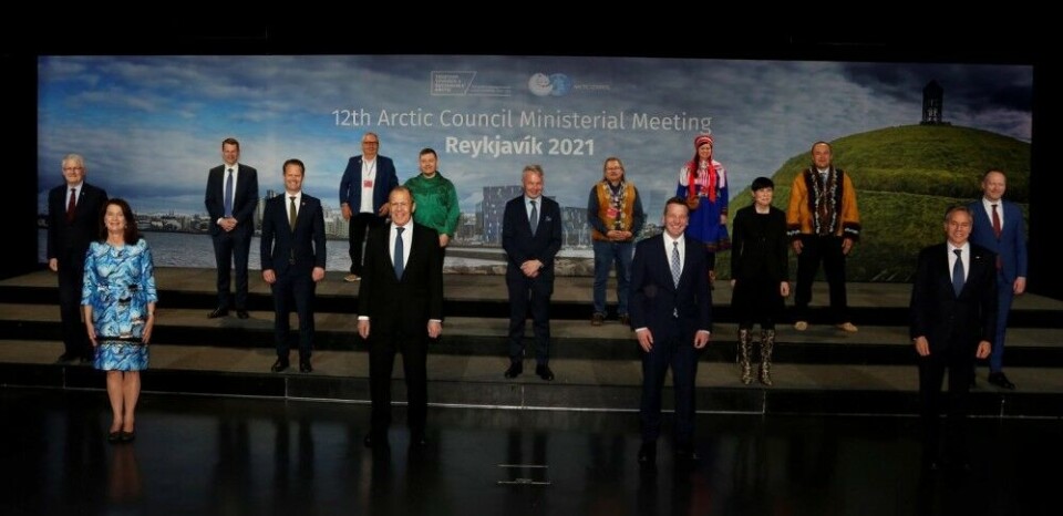 The socially distanced family photo of the Arctic Council’s foreign ministers and permanent participant representatives in Reykjavik on May 20. Photo: Gunnar Vigfusson/Icelandic Ministry for Foreign Affairs