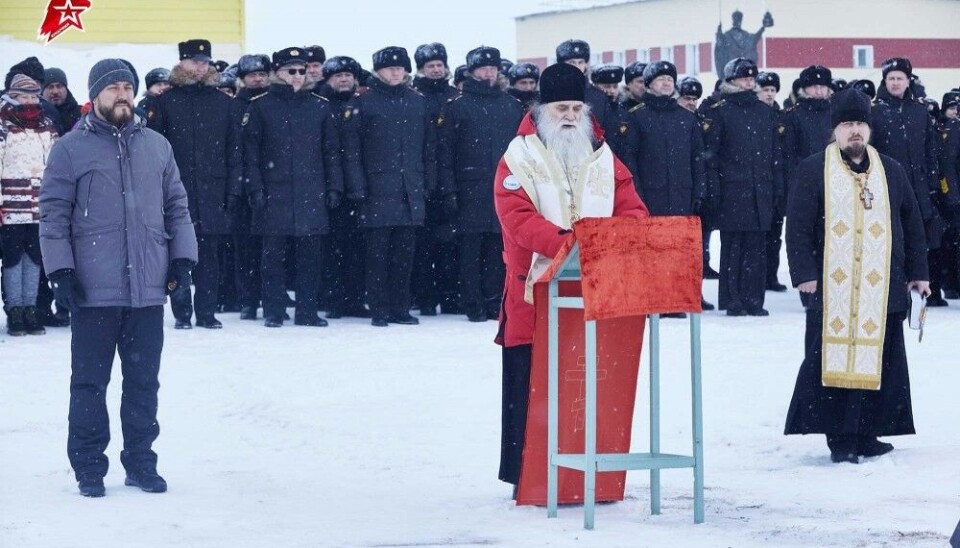 Bishop Iakov officially launches construction of new church in Belushya Guba. Photo: Unarmy.ru