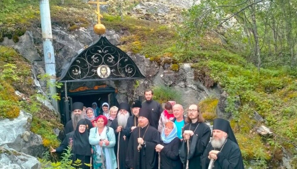 The people that visited Boris and Gleb Church included Metropolitan Mitrofan, Archbishop Tarasii of Severomorsk, as well as other priests and pilgrims. Photo: Severomorsk diocese on VK