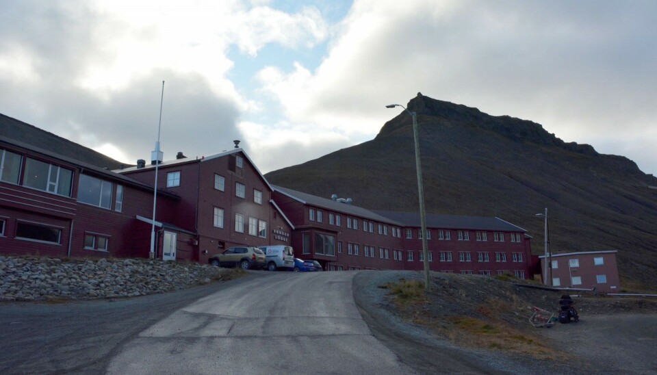 The Funken Lodge in Longyearbyen has until now been owned by Hurtigruten. Photo: Atle Staalesen