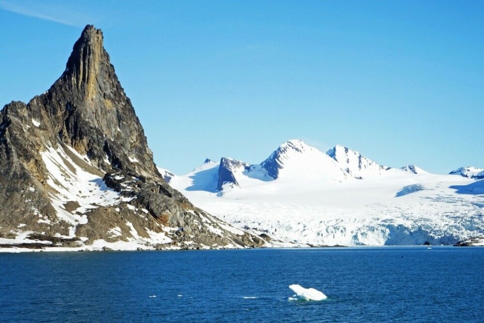 Melting glacier at Sør-Spitsbergen national park, Svalbard. Photo: Thomas Nilsen