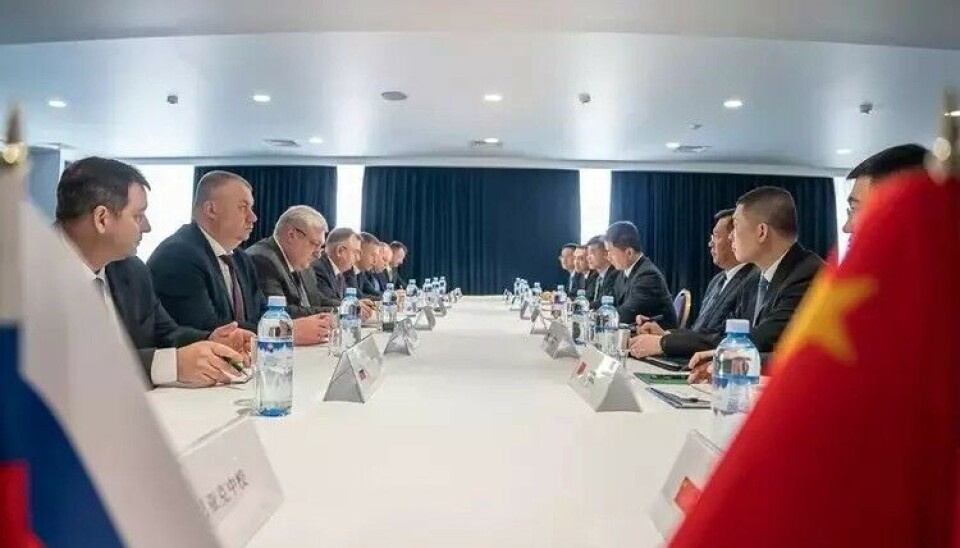 Top FSB Border Guards officials and leaders of the Chinese Coast Guard meet in Murmansk. Photo: Murmansk social media