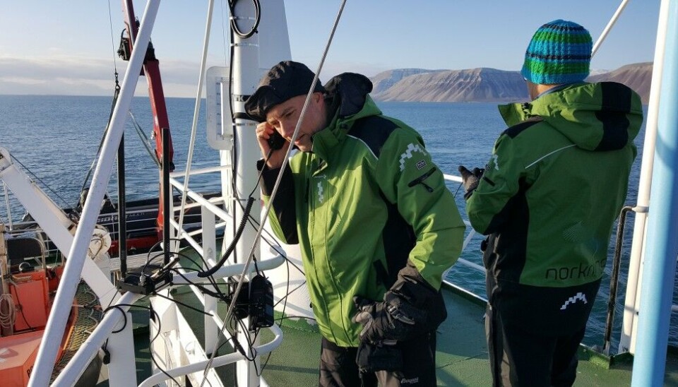 Mobile phone coverage is important for safety and preparedness at Svalbard. Here from a testing of signals in Billefjorden a few years back. Photo: Thomas Nilsen