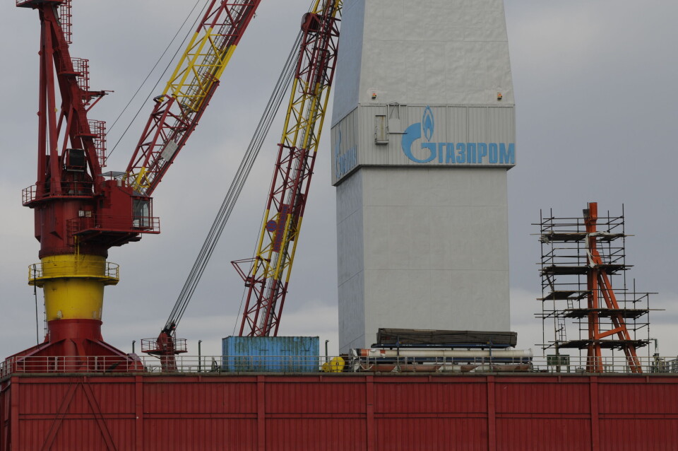 Gazprom oil platform. Photo: Thomas Nilsen