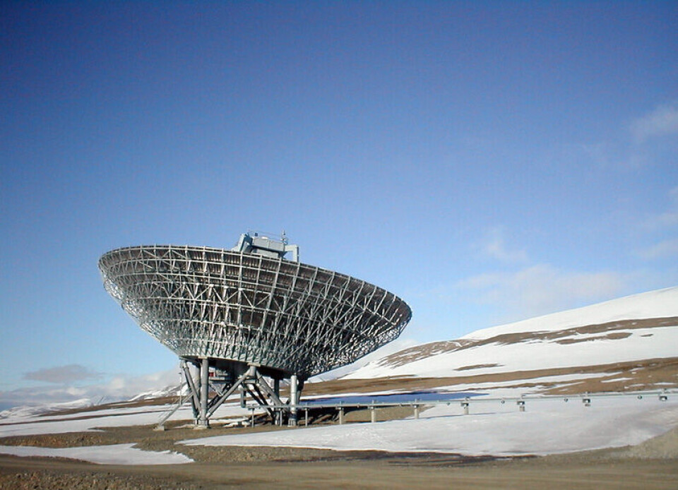 Svalbard satellite antenna. Photo: Thomas Nilsen