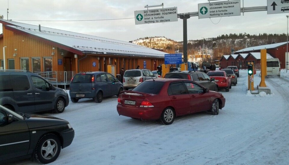 Without insurance, Russian cars will no longer be allowed into Norway. Photo: Thomas Nilsen