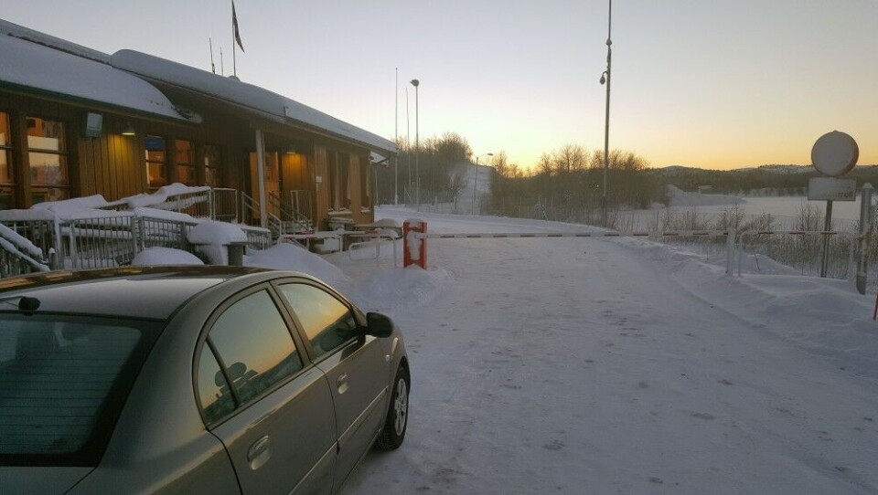 Storskog checkpoint in freezing cold. Photo: Thomas Nilsen