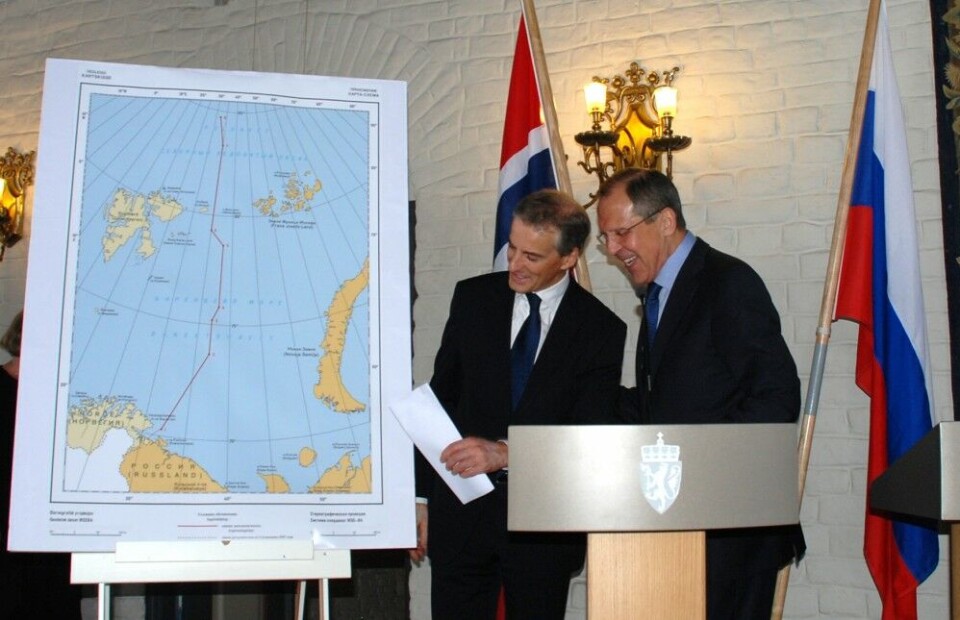 'This is the place'. Sergey Lavrov and former Norwegian Foreign Minister Jonas Gahr Støre in Oslo 2011. Photo: Atle Staalesen
