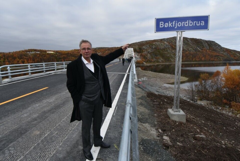 Member of Parliament, Jan-Henrik Fredriksen, at the new Bøkfjord Bridge. Photo: Thomas Nilsen