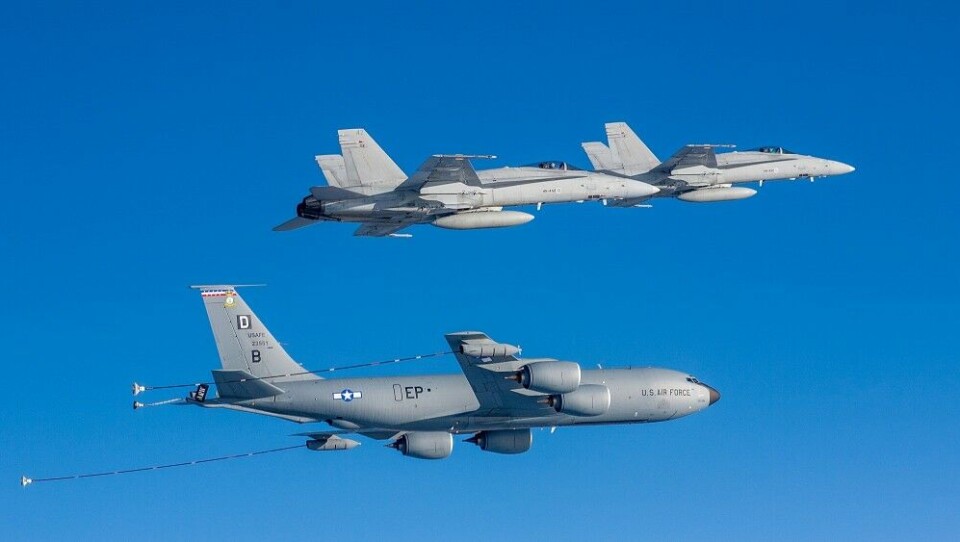 F / A-18 Hornet and KC-135 Stratotanker. Photo: Air Force