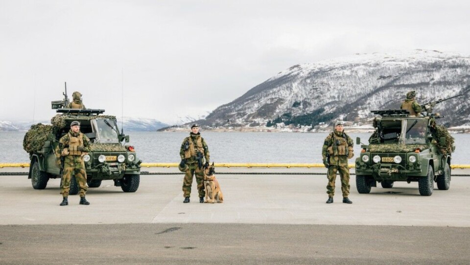 During May 10 to 12, the port of Tønsnes is heavily guarded and there is a no-fly zone in a radius of 1 nautical mile. Photo: Helene Sofie Thorkildsen/Forsvaret