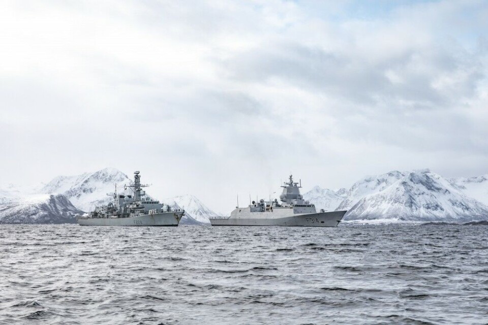 The British and Norwegian frigates in joint training outside northern Norway this week. Photo: Norwegian Navy