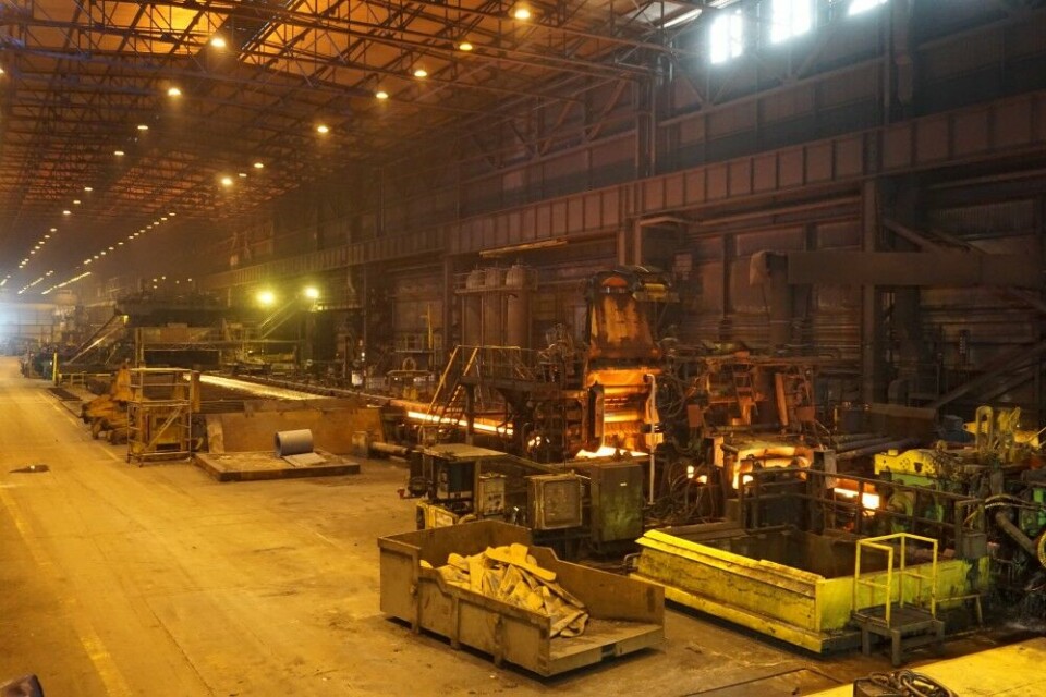 The steel plant in Raahe, owned by Rautarukki, is one of the industrial enterprises with high electricity consumption looking forward to supplies from the new nuclear power plant. Photo: Thomas Nilsen