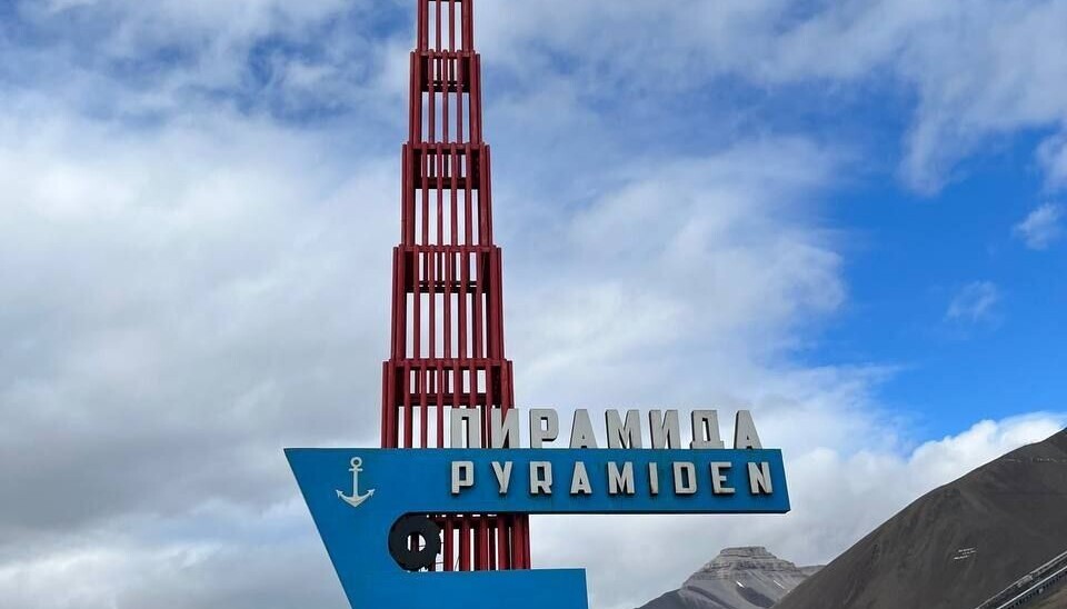 The 11-person Turkish Arctic science delegation came to Pyramiden on July 21. Photo from Aktikugol / Vkontakte