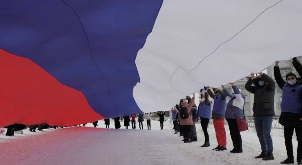 About 100 people took part in the rally at the central square in Arkhangelsk on Saturday. Screenshot: New Pomorie / Vkontakte