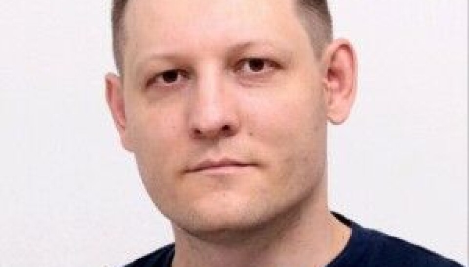 Roman Ivasko is collecting signature for Boris Nadezhdin. Photo: private