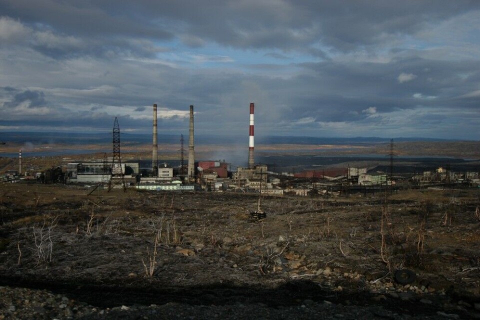 The smelter in Nikel is surrounded by an ecological disaster zone. Photo: Thomas Nilsen