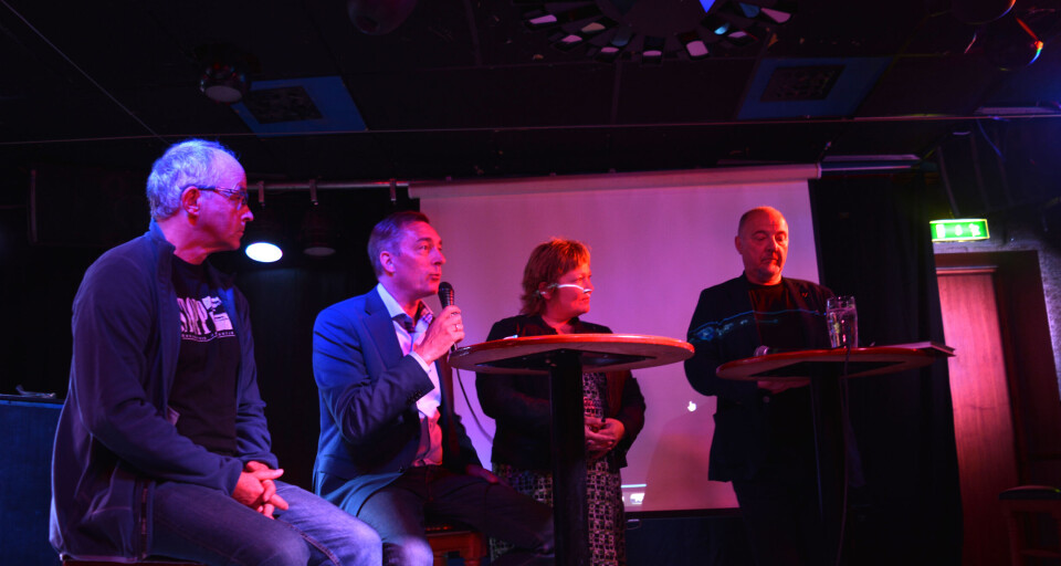 Nickel pollution discussed by Kåre Tannvik, Frank Bakke-Jensen, Cecilie Hansen and Rune Rafaelsen. Photo: Atle Staalesen
