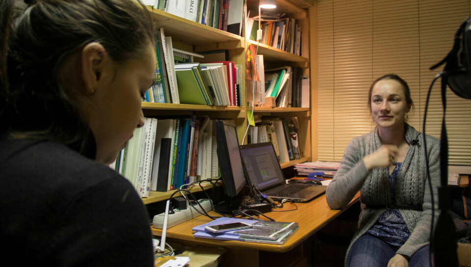 Journalist Anna Yarovaya talks with SPOK chairperson Olga Ilyina. Photo: Sergey Markelov, Semnasem.ru